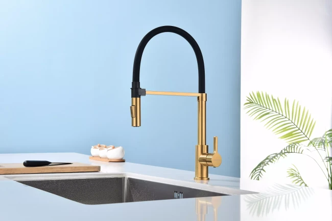 Смеситель Paulmark Halt поворотный