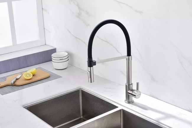 Смеситель Paulmark Halt поворотный