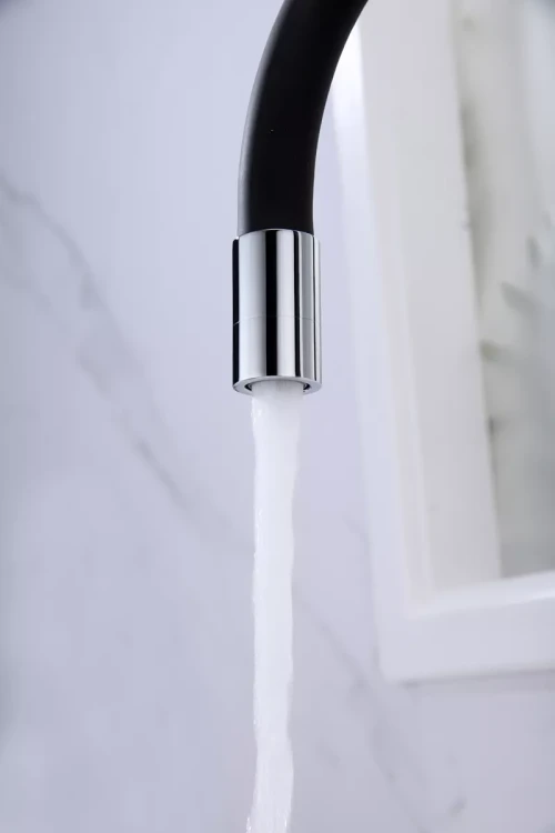 Смеситель Paulmark Salix с гибким изливом Хром CR