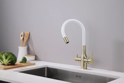 Смеситель Paulmark Salix с гибким изливом Бронза / белый