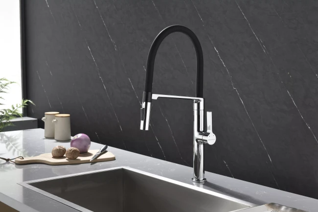 Смеситель Paulmark Barrel с гибким изливом