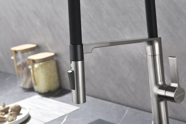 Смеситель Paulmark Barrel с гибким изливом