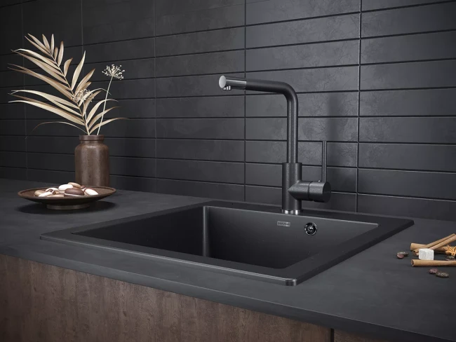 Смеситель Paulmark Honner с поворотным изливом