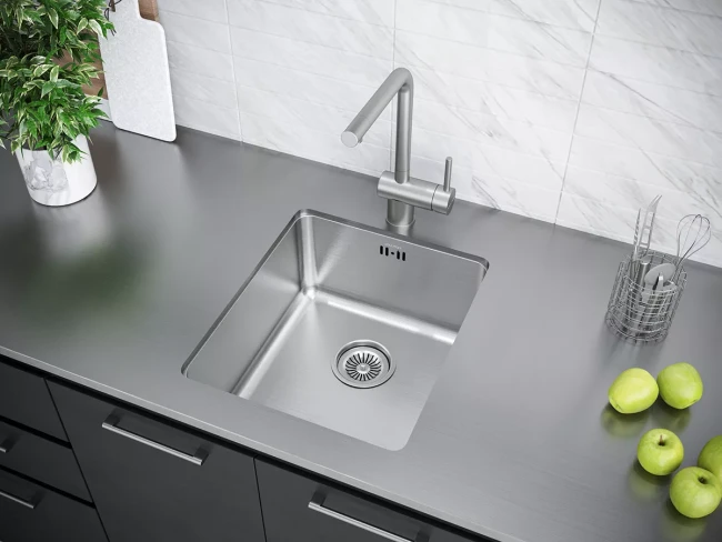 Смеситель Paulmark Spring из нержавеющей стали