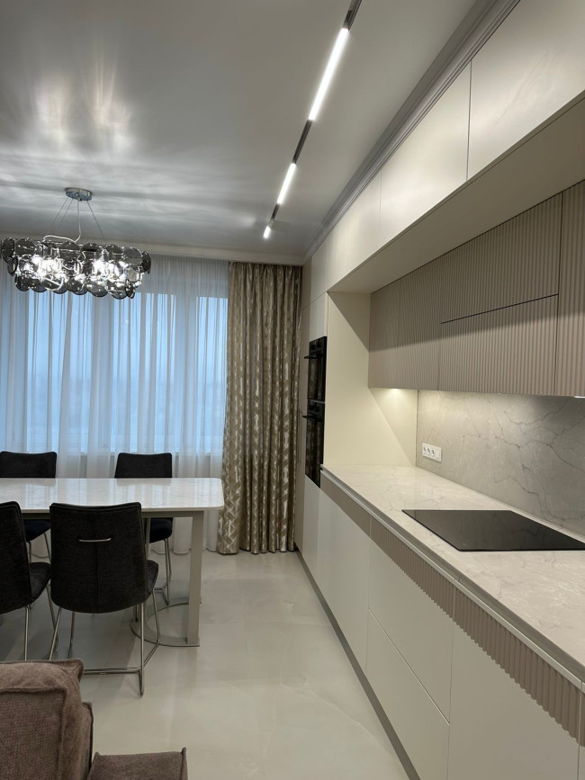 7970 Калакатта Труа