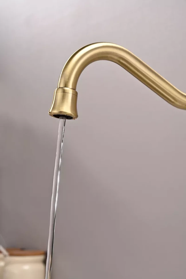 Смеситель в стиле ретро Paulmark Retro