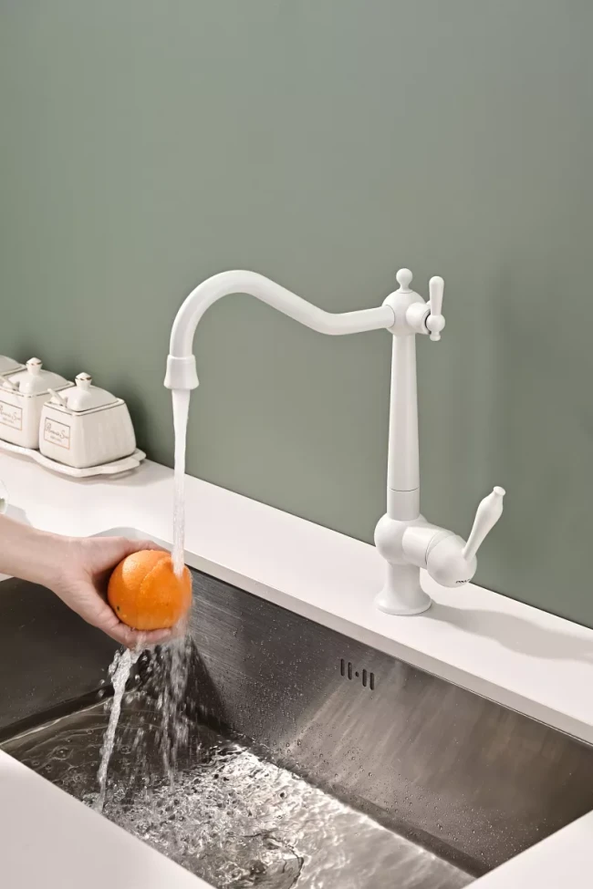 Смеситель в стиле ретро Paulmark Retro