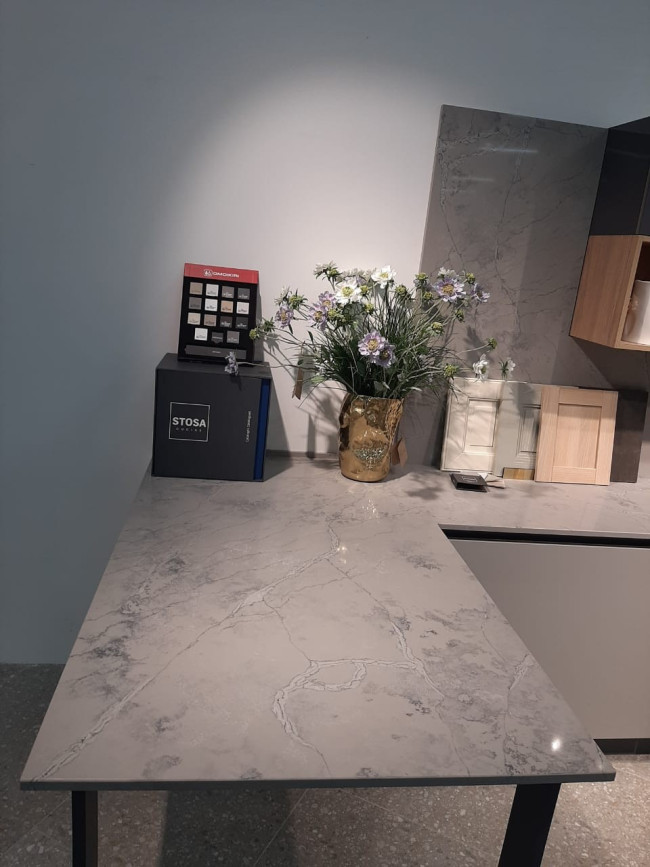 7040 Калакатта Бомениль