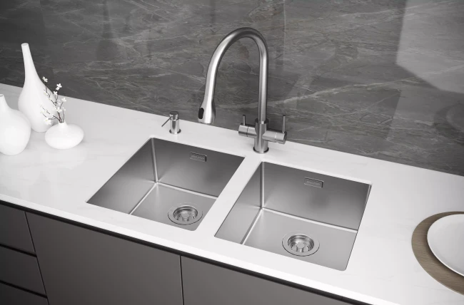 Кухонная мойка YUNI 39 UNI встраиваемая