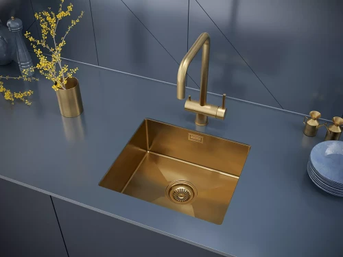 Смеситель с подключением к фильтру для воды двойной  Paulmark Wetter Брашированное золото BG