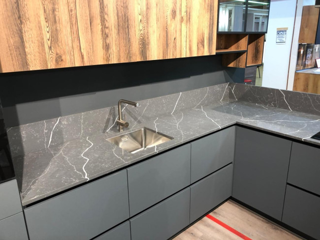 7670 Калакатта Кассель