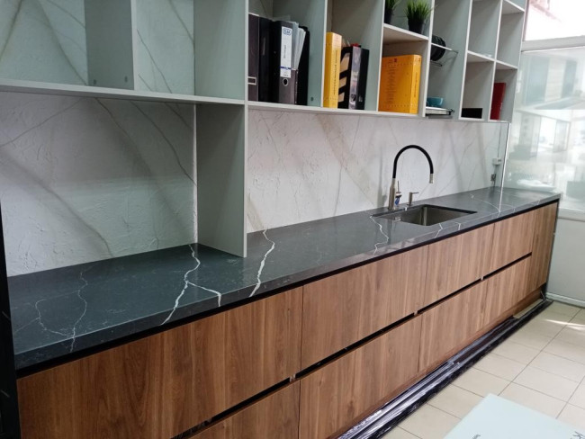 7670 Калакатта Кассель