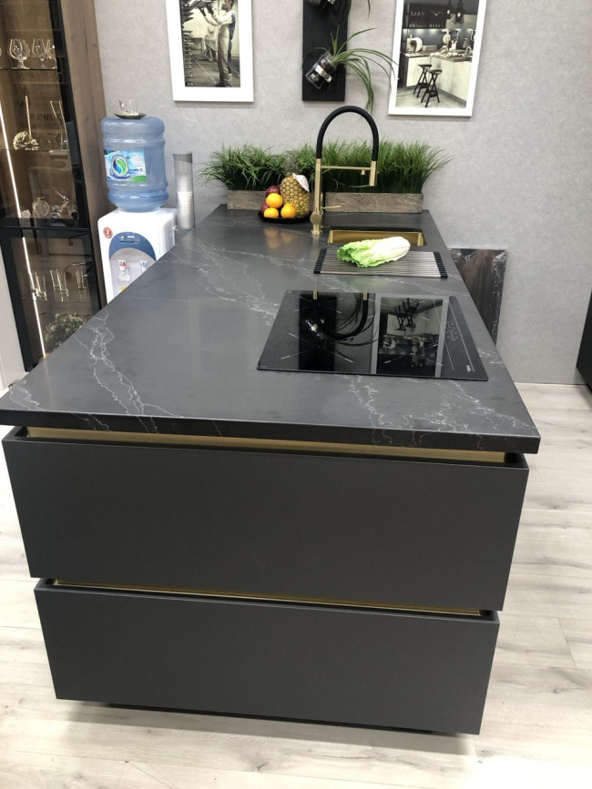 7990 Канны Грис