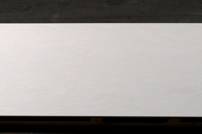 M 711 A Sparkling Wave