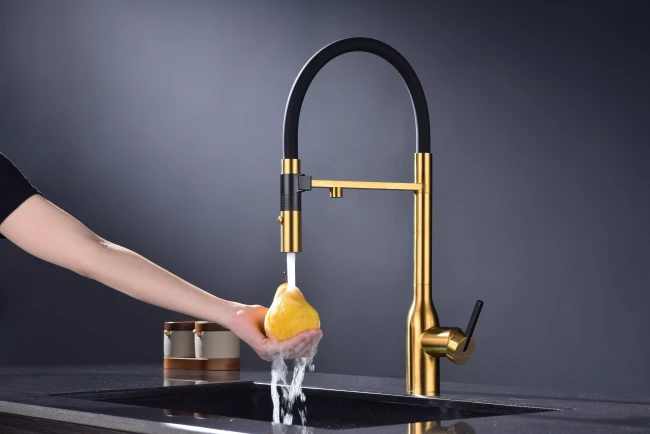 Смеситель Paulmark MAGNETO ONE с подключением к фильтру для воды с высоким изливом