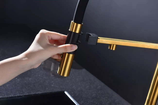 Смеситель Paulmark MAGNETO ONE с подключением к фильтру для воды с высоким изливом