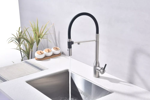 Смеситель Paulmark MAGNETO ONE с подключением к фильтру для воды с высоким изливом Брашированная сталь