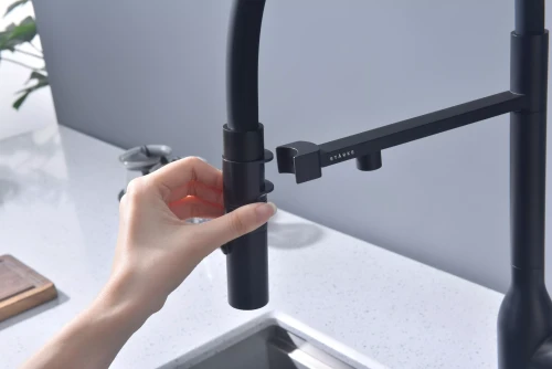 Смеситель Paulmark MAGNETO ONE с подключением к фильтру для воды с высоким изливом Антрацит