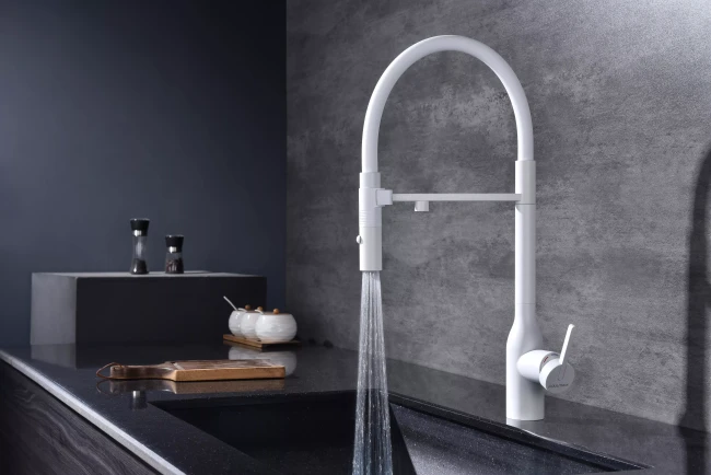 Смеситель Paulmark MAGNETO ONE с подключением к фильтру для воды с высоким изливом