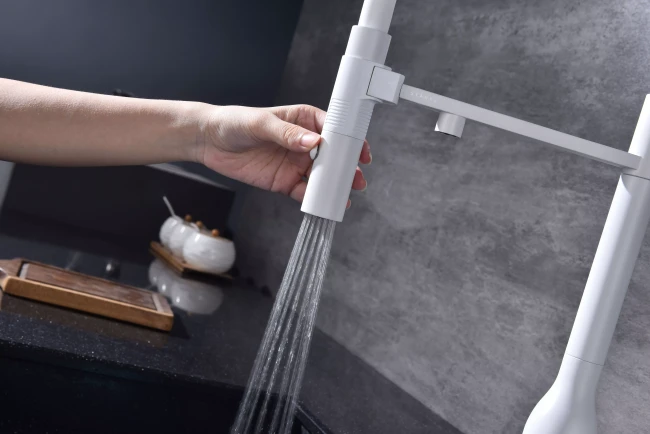 Смеситель Paulmark MAGNETO ONE с подключением к фильтру для воды с высоким изливом