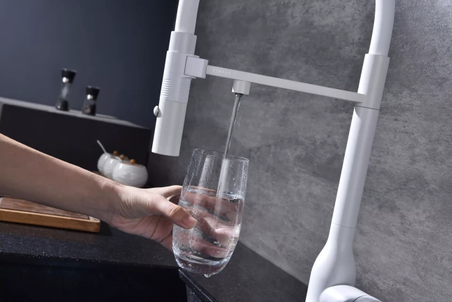 Смеситель Paulmark MAGNETO ONE с подключением к фильтру для воды с высоким изливом