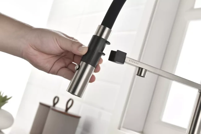 Смеситель с подключением к фильтру для воды Paulmark Gravity