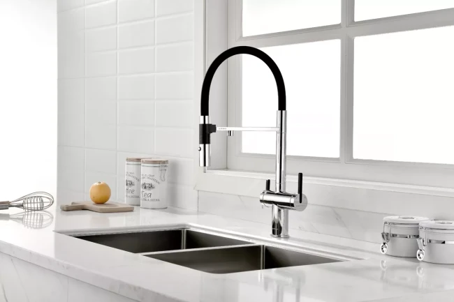 Смеситель с подключением к фильтру для воды Paulmark Gravity