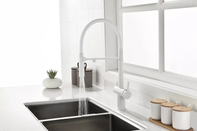 Смеситель с подключением к фильтру для воды Paulmark Gravity