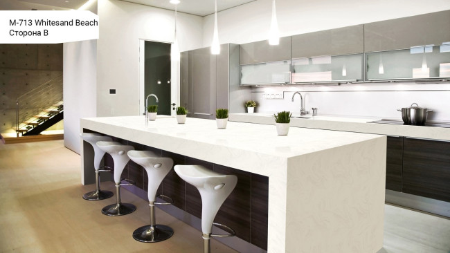 M 713 B Whitesand Beach